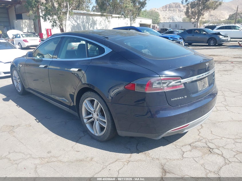 2013 TESLA MODEL S auction photo 3