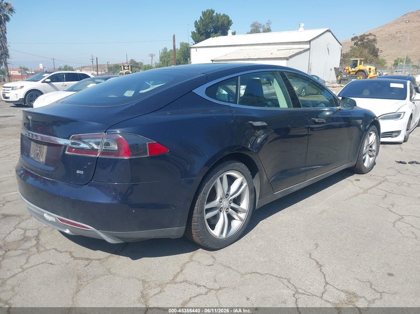 2013 TESLA MODEL S auction photo 4