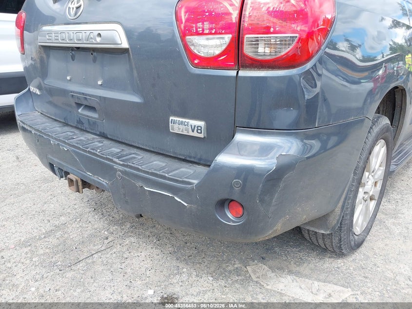 2008 Toyota Sequoia Platinum 5.7L V8 VIN: 5TDBY67A48S021526 Lot: 45356453