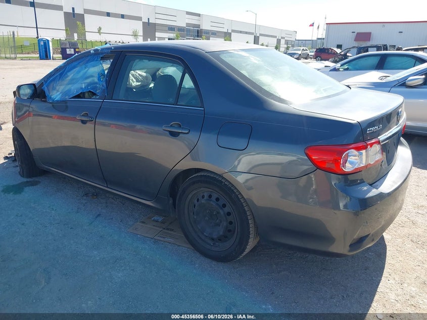 2013 TOYOTA COROLLA auction photo 3