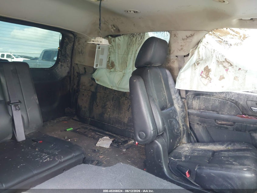 2012 GMC YUKON auction photo 8