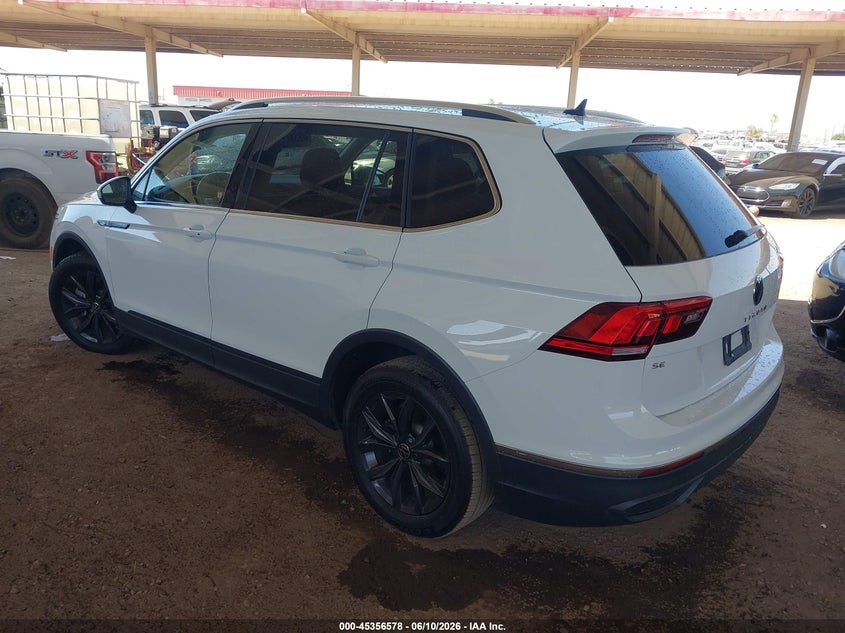 2024 VOLKSWAGEN TIGUAN auction photo 3