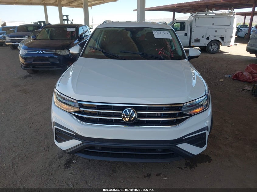 2024 VOLKSWAGEN TIGUAN auction photo 6