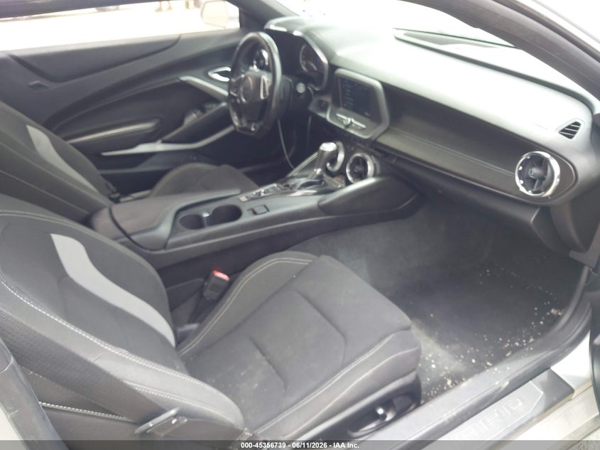 2019 CHEVROLET CAMARO auction photo 5