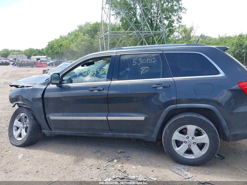 2011 Jeep Grand Cherokee Laredo VIN: 1J4RR4GG2BC530182 Lot: 45356790
