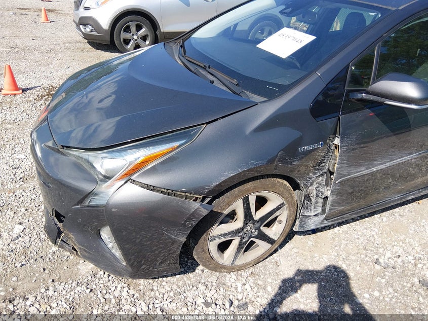 2018 TOYOTA PRIUS FOUR TOURING — Фото 6