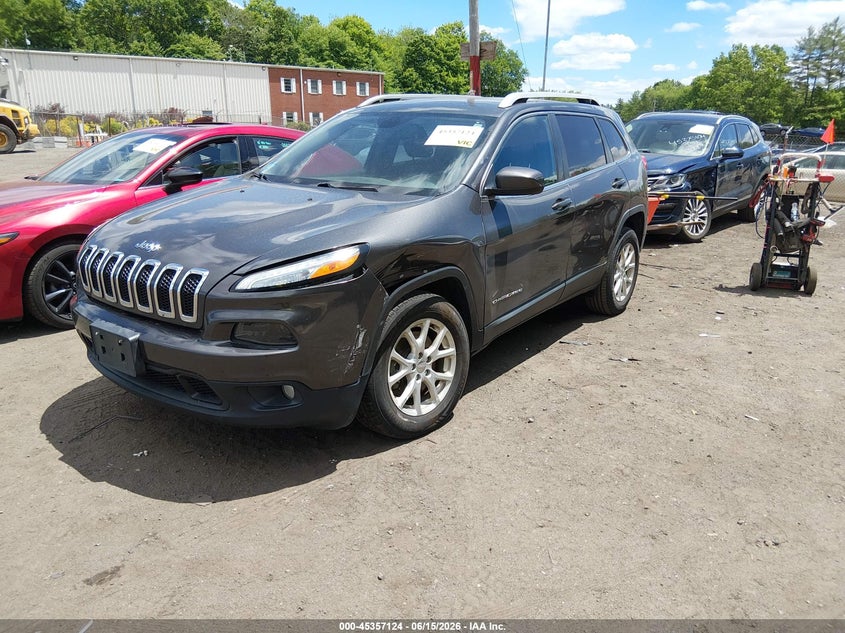 2016 JEEP CHEROKEE auction photo 2