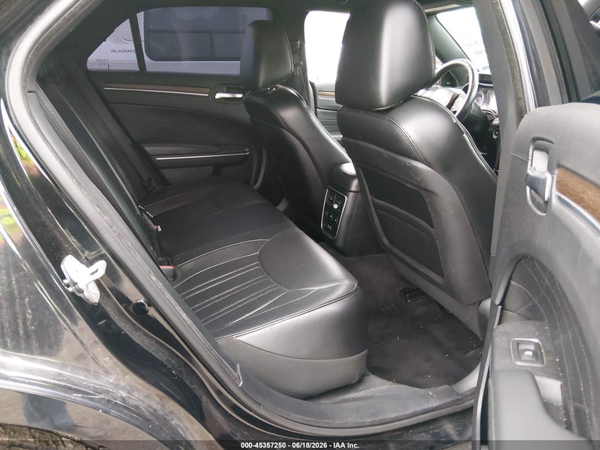 2015 Chrysler 300C Platinum VIN: 2C3CCAPG7FH837480 Lot: 45357250
