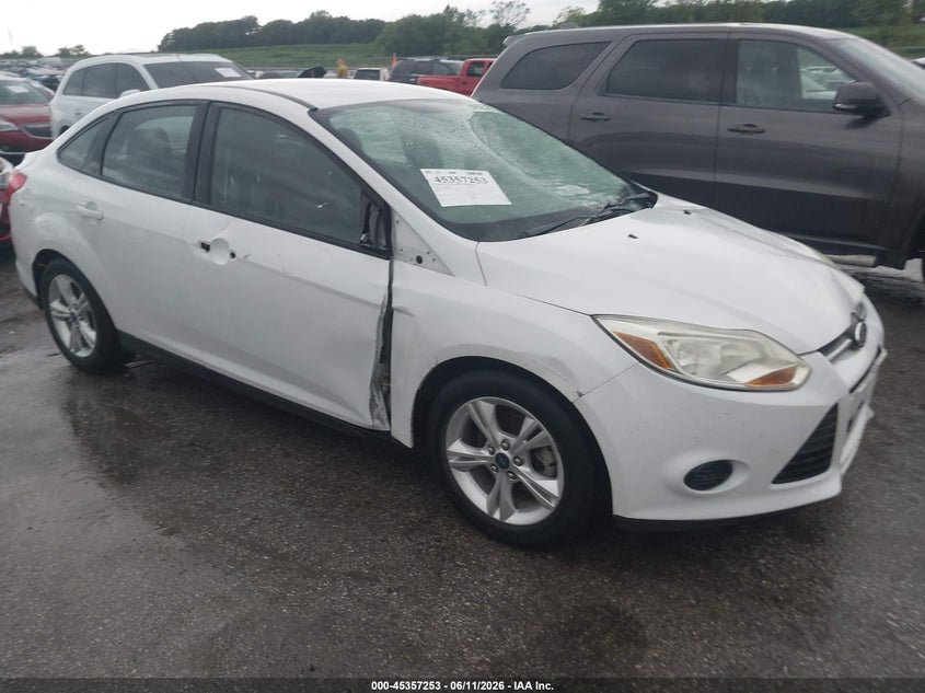 Vin: 1fadp3f28dl341972, lot: 45855214, ford focus se 2013 img_1