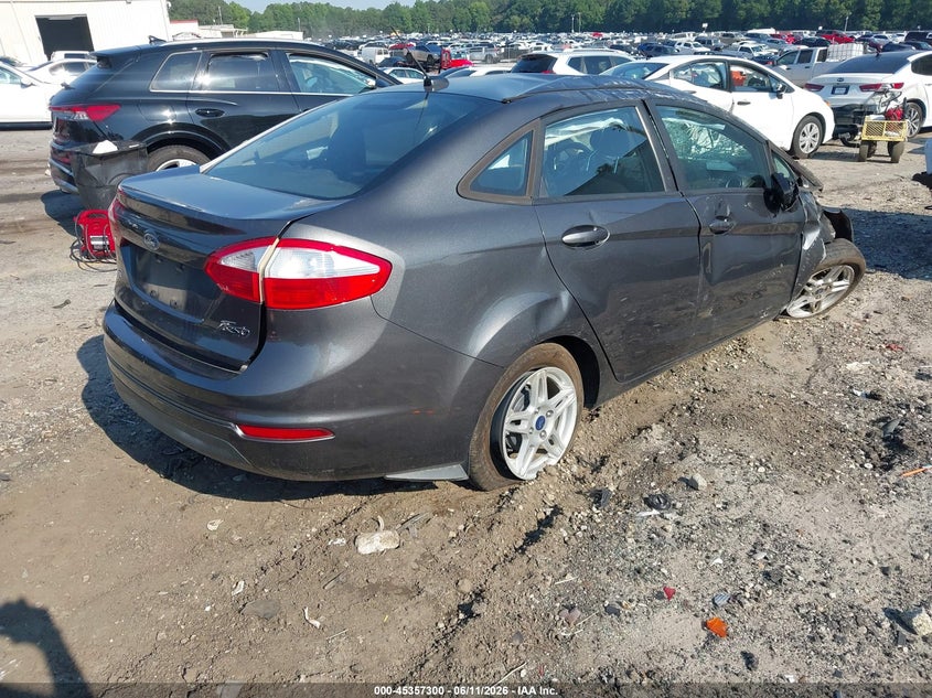 2017 FORD FIESTA auction photo 4
