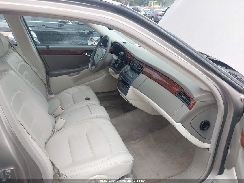 2003 CADILLAC DEVILLE auction photo 5