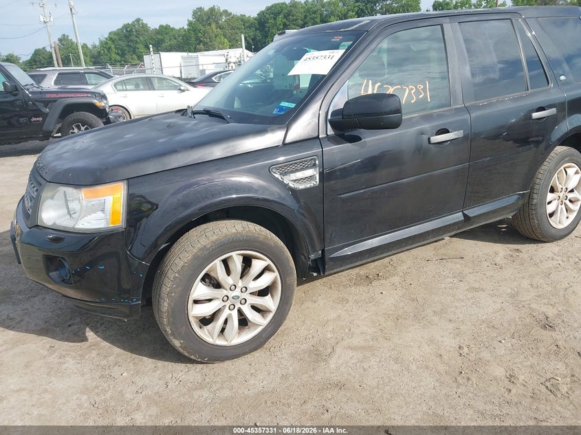 2012 LAND ROVER LR2 auction photo 6