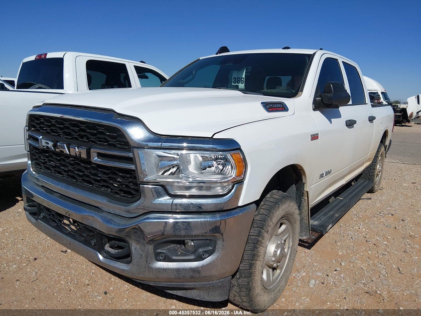 Vin: 3c6ur5cj9ng309257, lot: 45855495, ram 2500 tradesman  4x4 6'4 box 20222