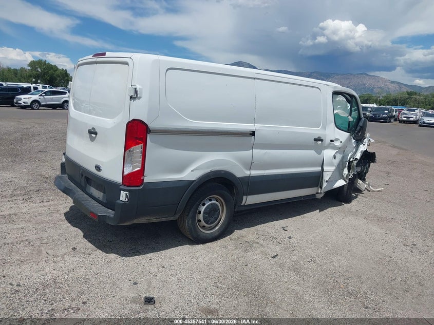 2019 FORD TRANSIT-150 auction photo 4