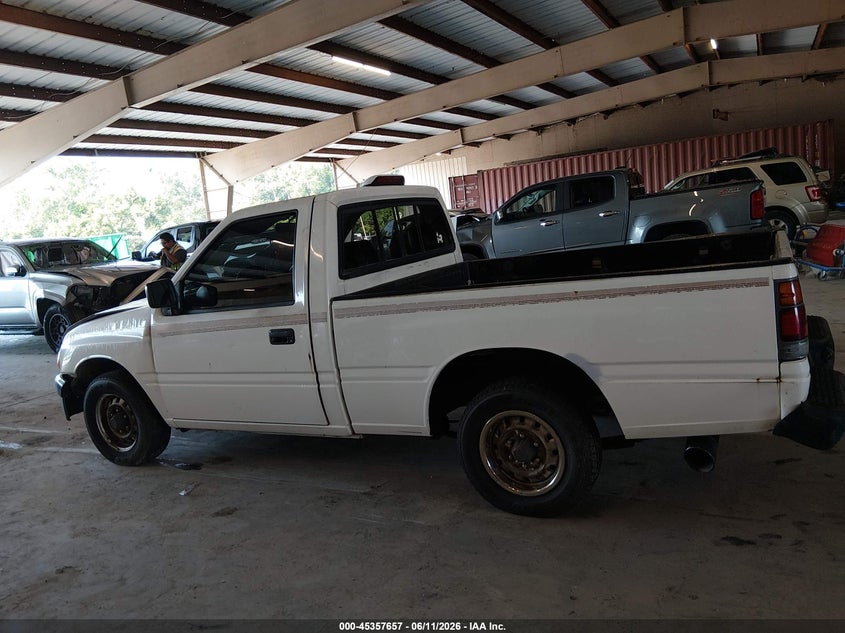 1995 Isuzu Conventional Short Bed VIN: JAACL11L8S7212973 Lot: 45357657