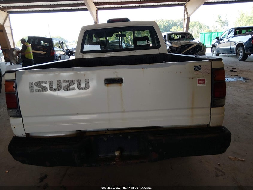 1995 Isuzu Conventional Short Bed VIN: JAACL11L8S7212973 Lot: 45357657