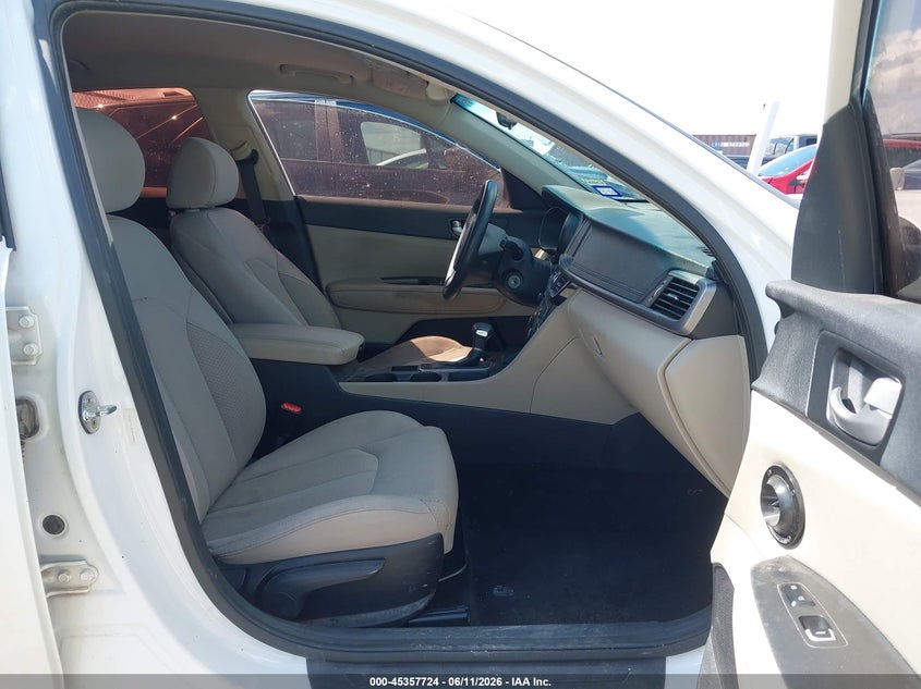 2018 KIA OPTIMA auction photo 5
