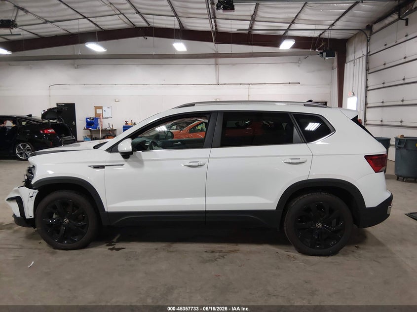 2022 Volkswagen Taos 1.5T Se VIN: 3VVWX7B26NM044068 Lot: 45357733