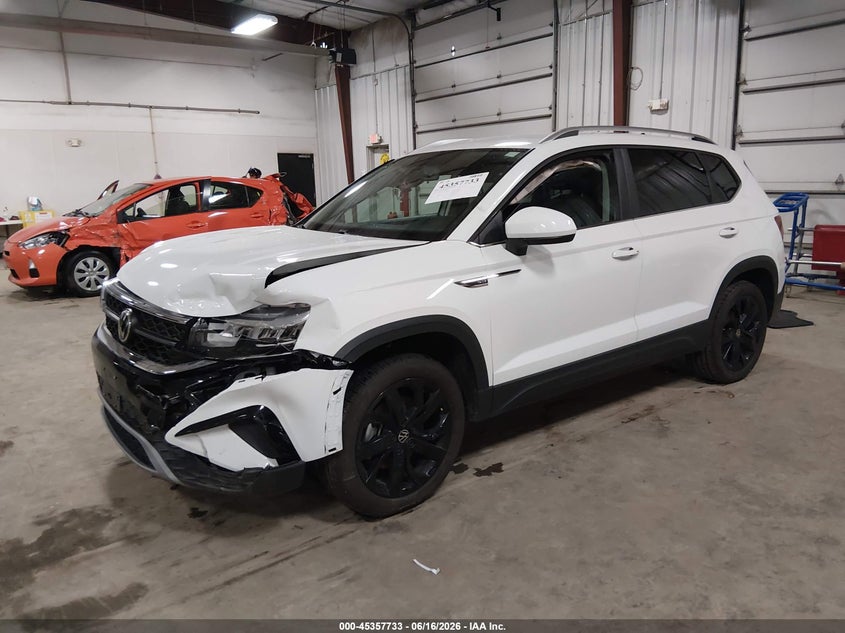 2022 VOLKSWAGEN TAOS auction photo 2