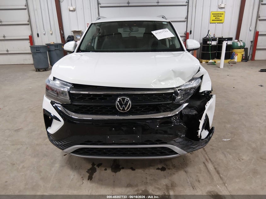 2022 VOLKSWAGEN TAOS auction photo 6