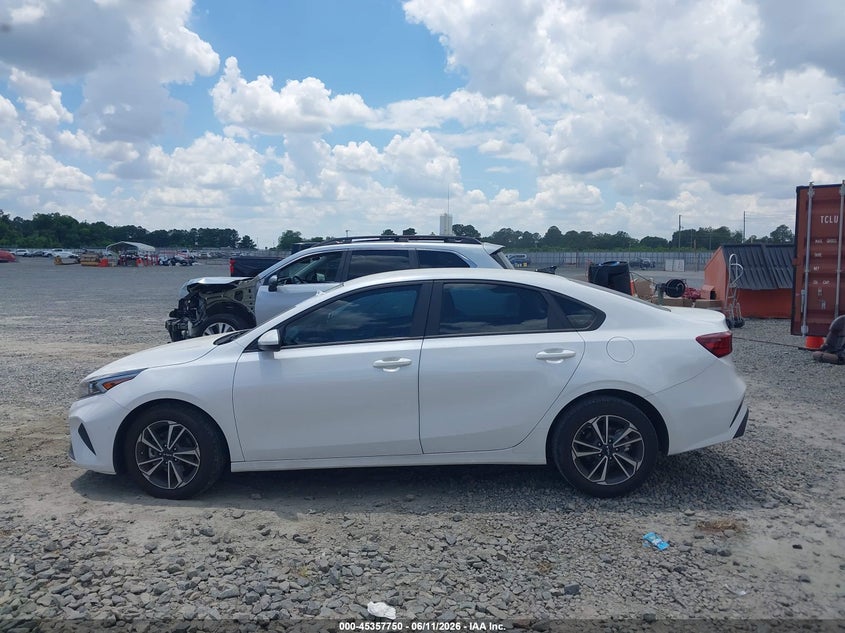 VIN 3KPF24AD0RE793348 2024 KIA FORTE LXS