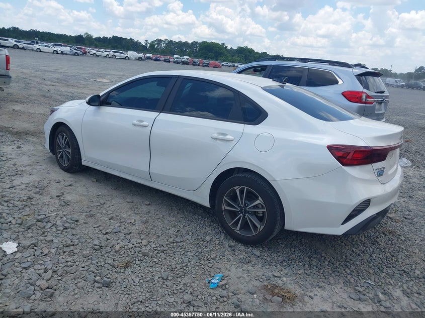 VIN 3KPF24AD0RE793348 2024 KIA FORTE LXS