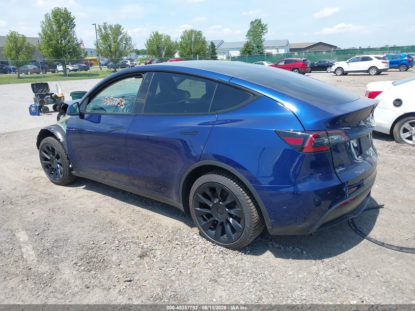 AtlanticExpress - Tesla Model Y
