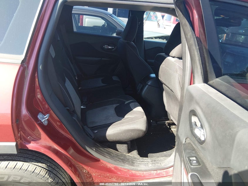 2014 JEEP CHEROKEE SPORT UTILITY VEHICLE 2.4L I-4 VVT, 184HP