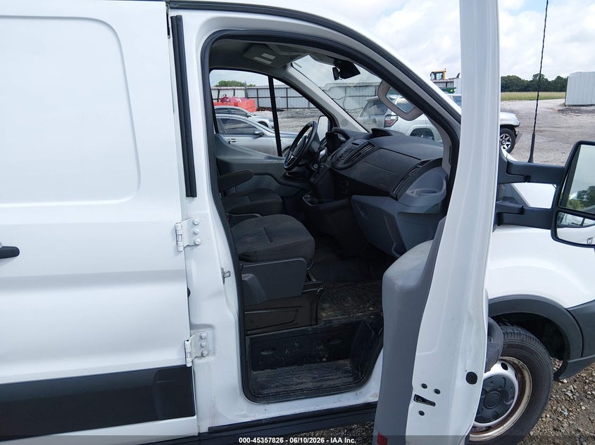 2019 FORD TRANSIT-250 · Photo 5