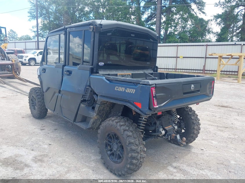 2026 CAN-AM/ BRP TRAXTER CAN-AM DEFENDER MAX 3