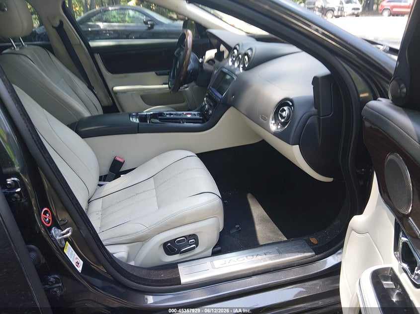 2014 JAGUAR XJ auction photo 5