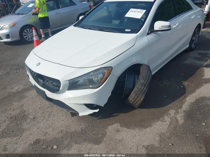 2014 MERCEDES-BENZ CLA 250 auction photo 6