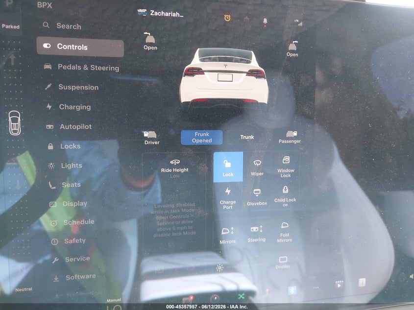 2022 Tesla Model X Dual Motor All-Wheel Drive VIN: 7SAXCAE50NF357366 Lot: 45357957