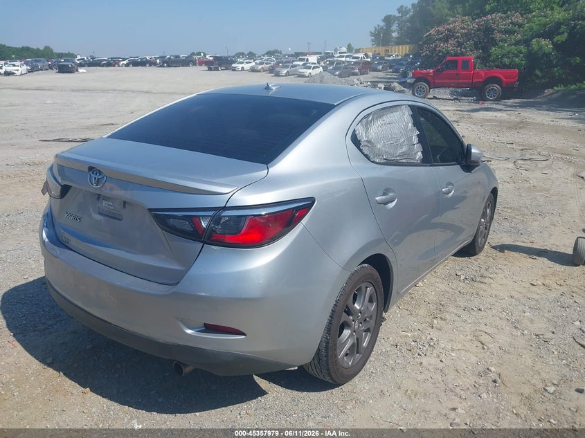 2019 TOYOTA YARIS auction photo 4