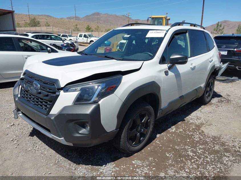 2023 SUBARU FORESTER auction photo 2