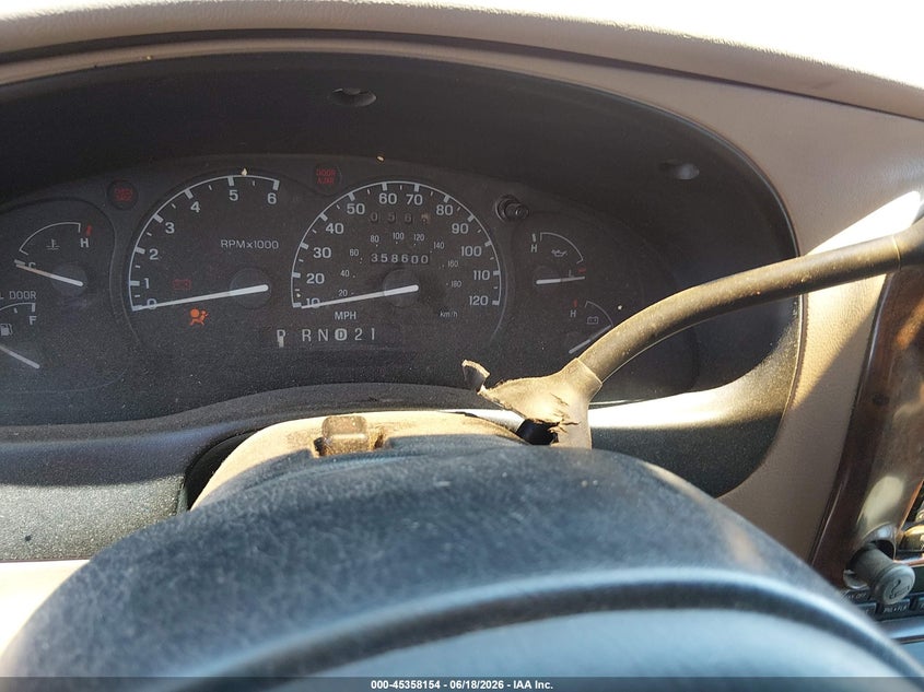 2000 Mercury Mountaineer VIN: 4M2DU86P8YUJ09989 Lot: 45358154