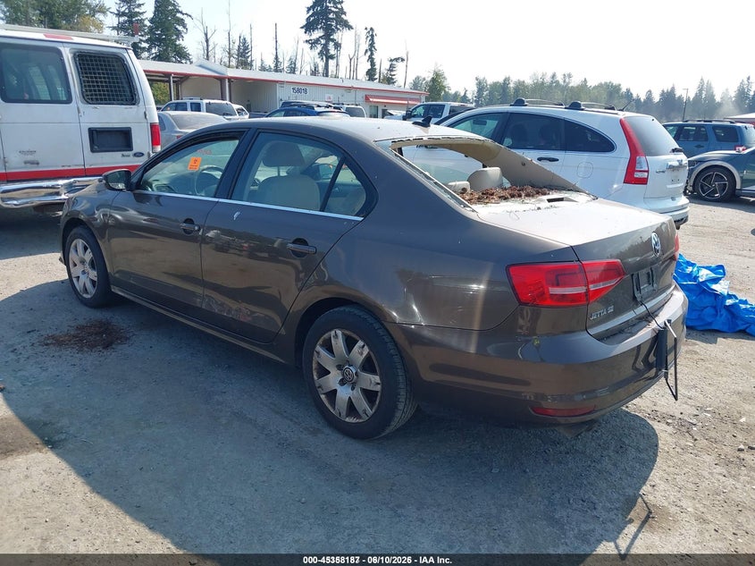 2015 VOLKSWAGEN JETTA auction photo 3