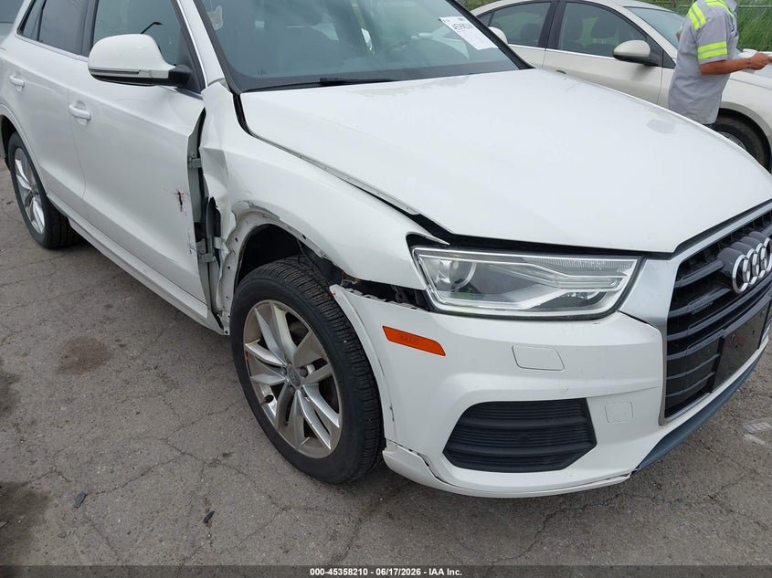 2016 Audi Q3 2.0T Premium Plus VIN: WA1EFCFS1GR011250 Lot: 45358210