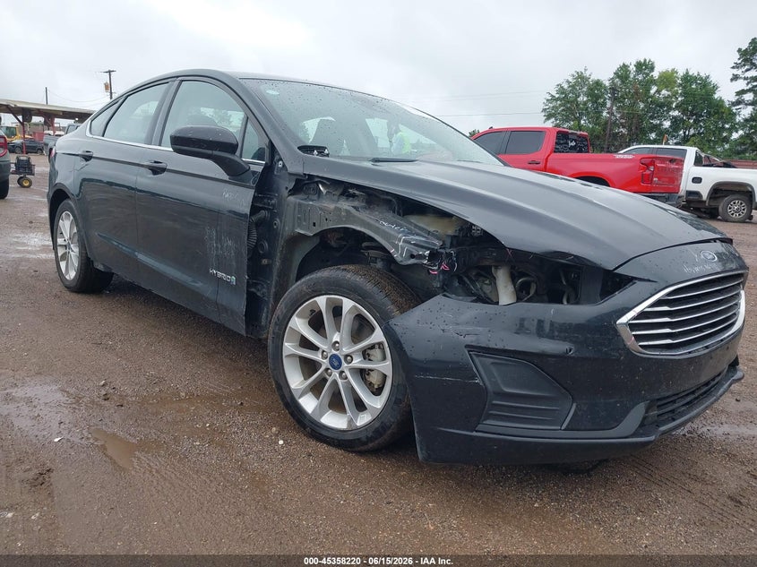 FORD FUSION HYBRID SE 2019