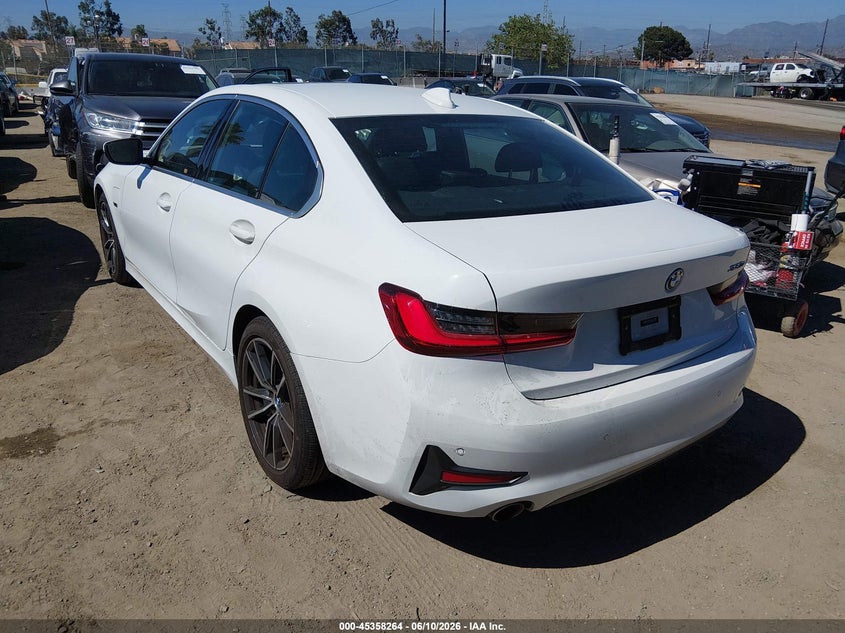 Vin: 3mw5p7j0xn8c22886, lot: 45856225, bmw 330e 20223