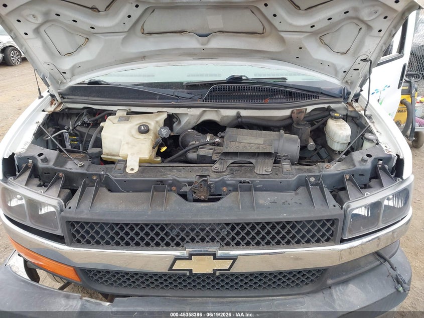 2006 Chevrolet Express Cutaway Work Van VIN: 1GBHG31U761151491 Lot: 45358386