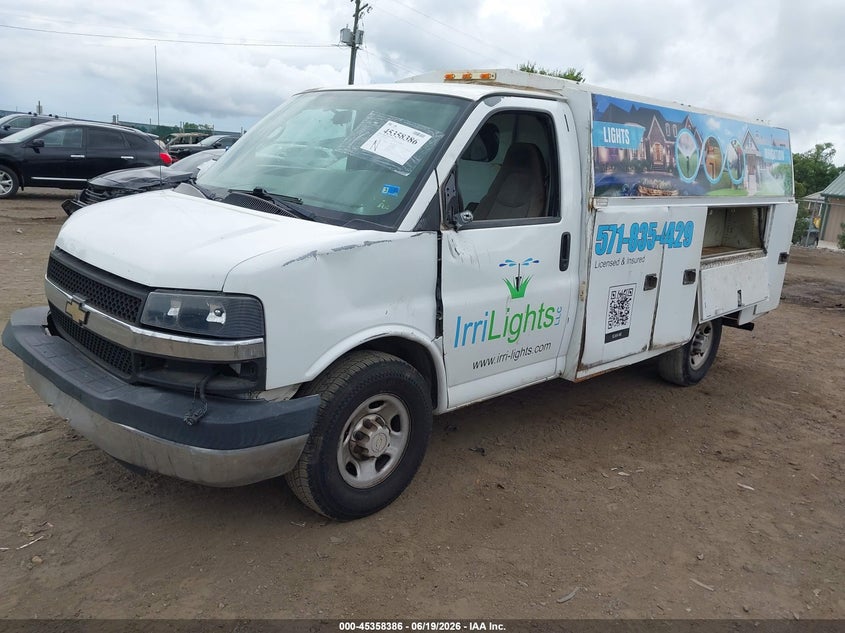 2006 CHEVROLET EXPRESS CUTAWAY auction photo 2