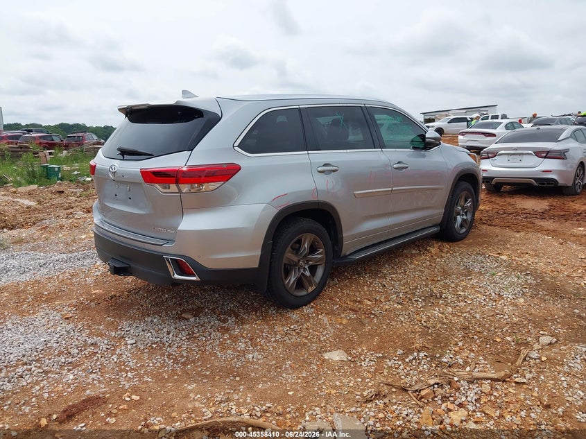 2018 TOYOTA HIGHLANDER auction photo 4