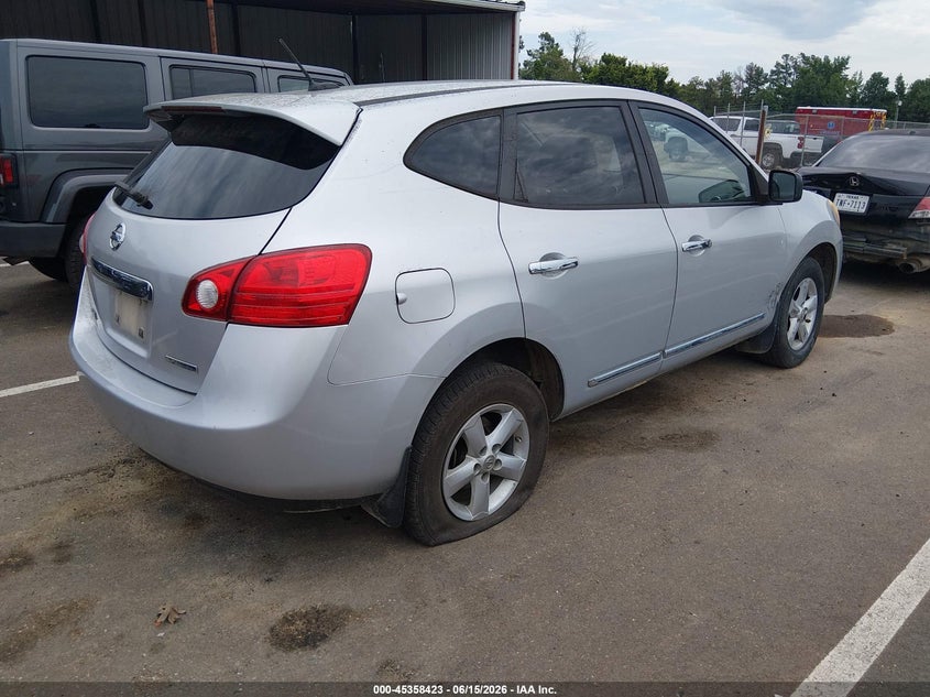 2012 NISSAN ROGUE auction photo 4