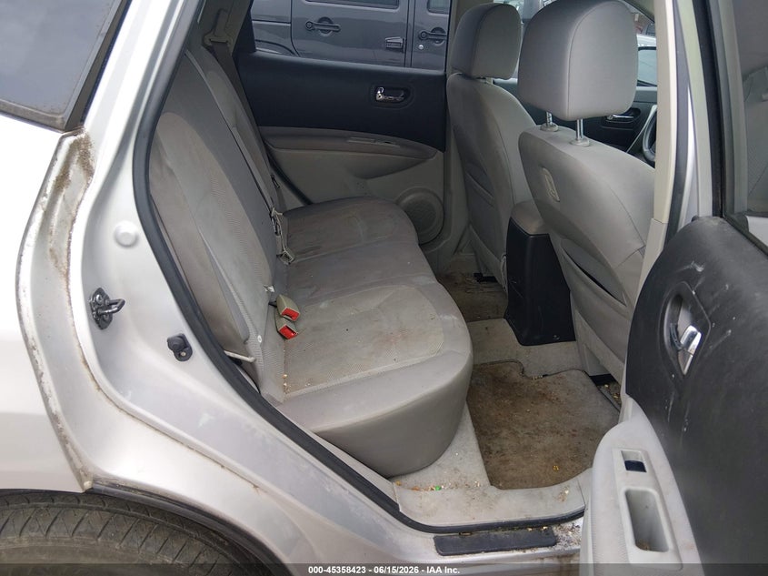 2012 NISSAN ROGUE auction photo 8