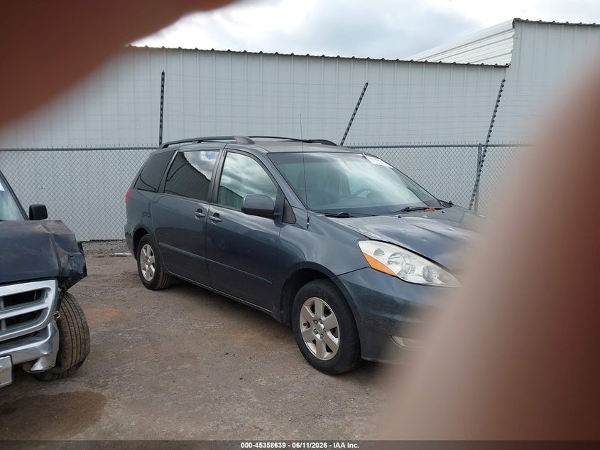 2008 Toyota Sienna Xle