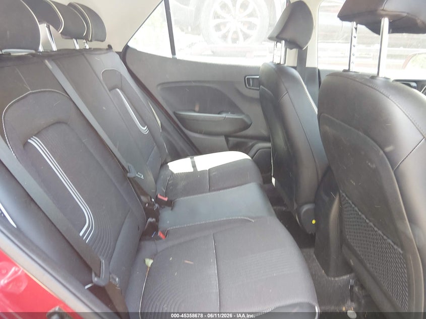 2023 Hyundai Venue Limited VIN: KMHRC8A3XPU220167 Lot: 45358678