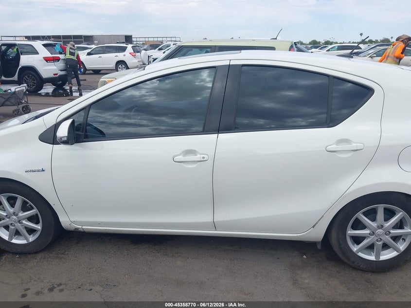 2013 Toyota Prius C Four VIN: JTDKDTB39D1036081 Lot: 45358770