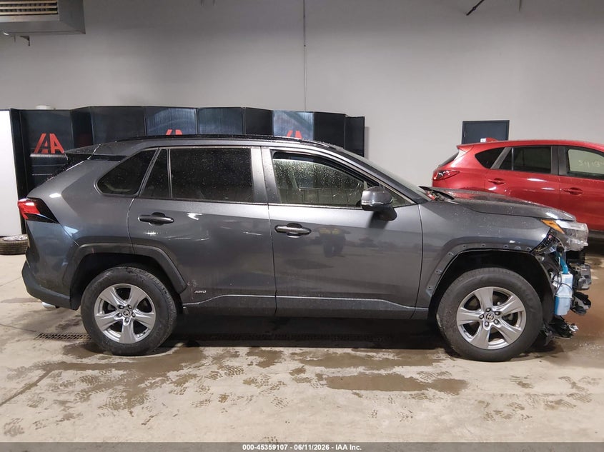 AtlanticExpress - Toyota RAV4 Hybrid