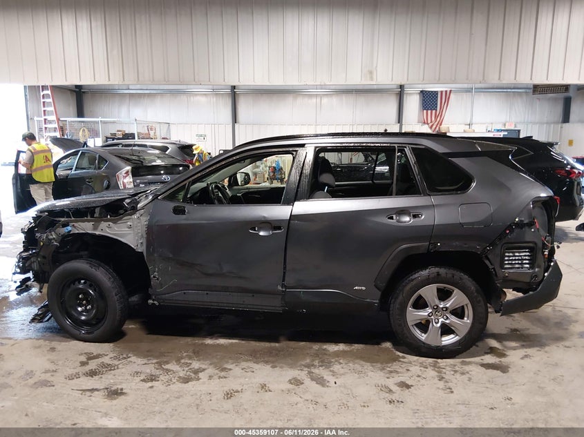 AtlanticExpress - Toyota RAV4 Hybrid